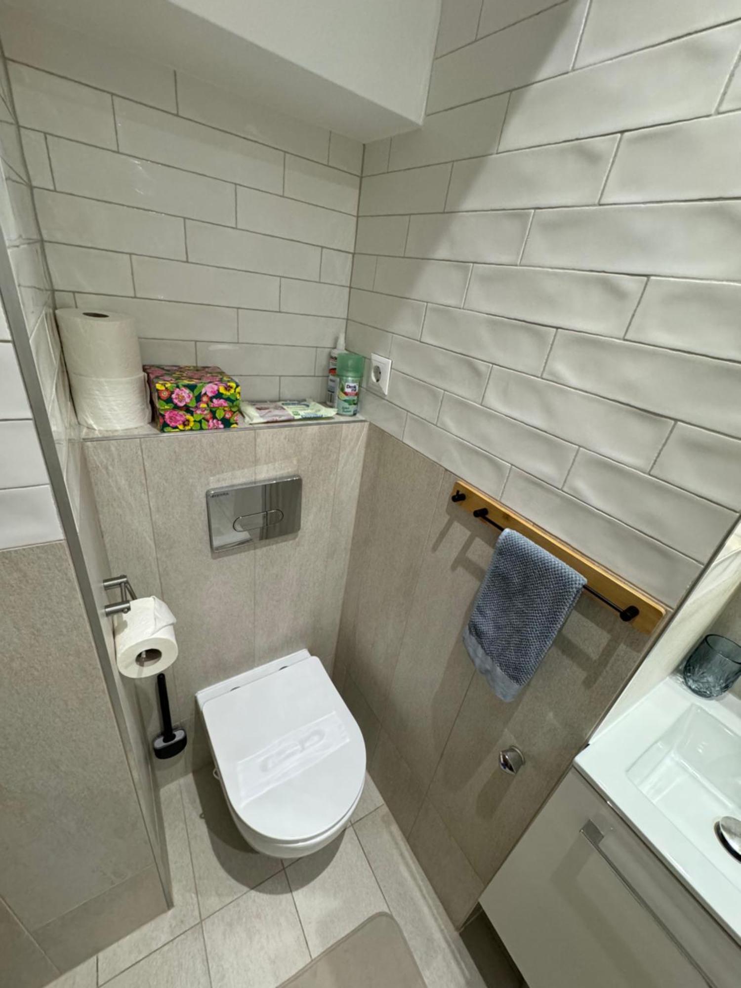 Little Swan Apartman Budapest Esterno foto