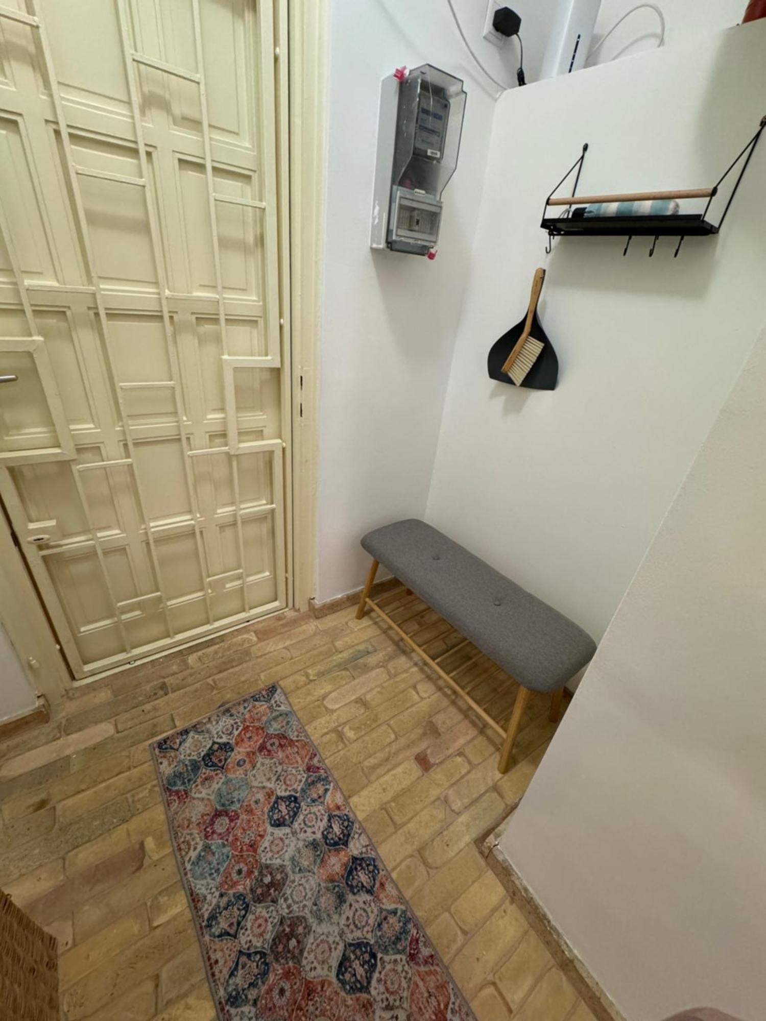Little Swan Apartman Budapest Esterno foto